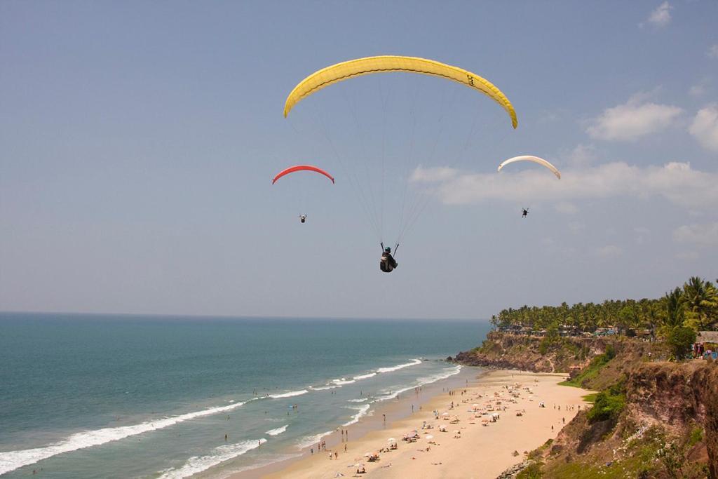 Palm Bay Beach Residency Varkala Exterior photo